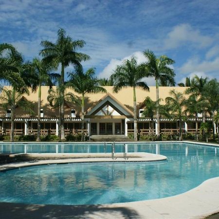 Pineapple Island Resort Daet Экстерьер фото